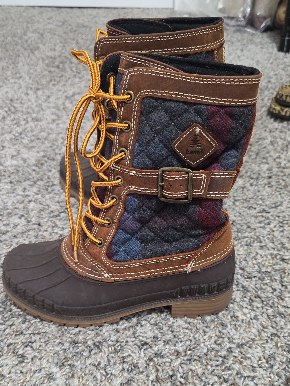 Women’s Brown Lace-Up Waterproof Winter Boots - Picture 2 of 4